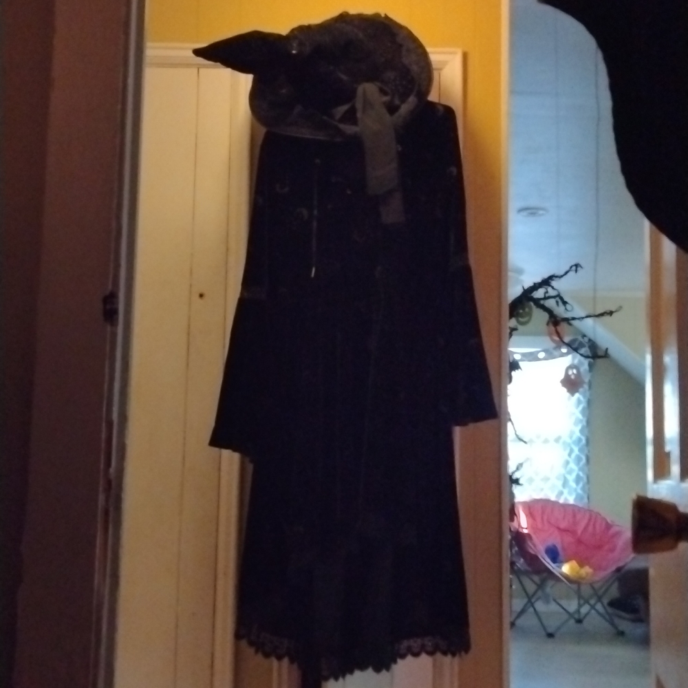 Moon and stars velvet black lace witch dress costume Halloween goth vampire